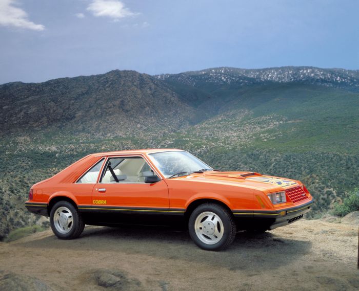 1979_Ford_Mustang_Cobra