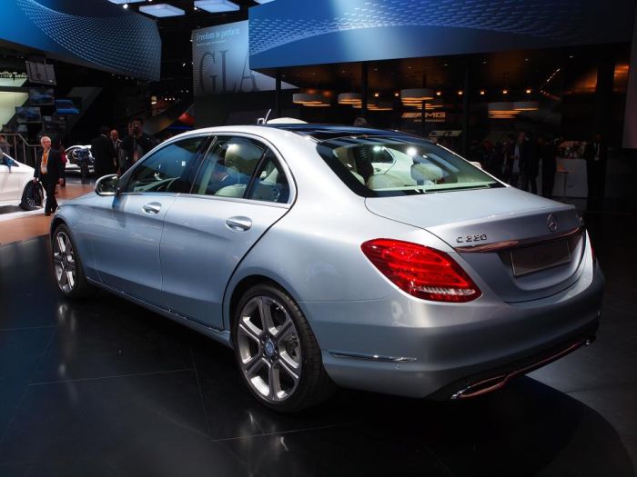 Nuova Mercedes-Benz Classe C le foto dal Salone di Detroit 2014 08