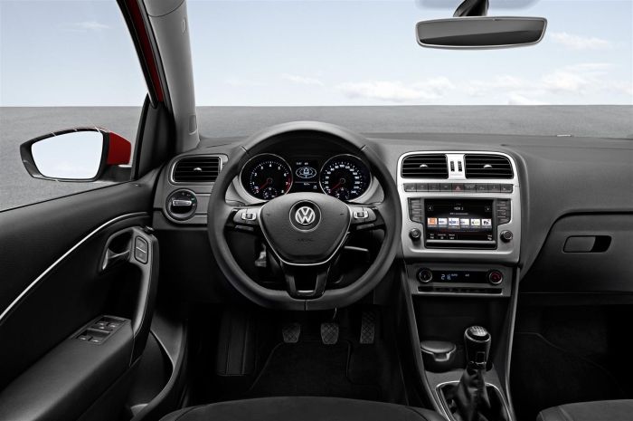 Nuova Volkswagen Polo 2014 03