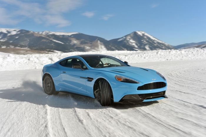 Aston Martin Vanquish On Ice 1