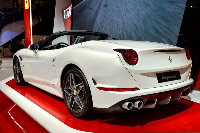 Ferrari California T Ginevra 2014 3