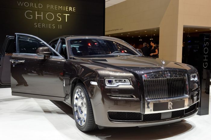 Rolls-Royce Ghost Series II 2