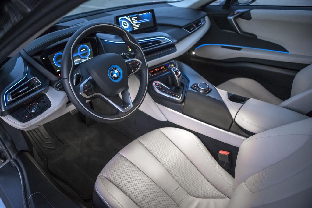 Bridgestone scelto come fornitore esclusivo per la BMW i8 04