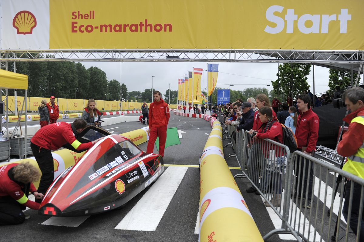Shell Eco-marathon Europe 2015 Competition Day 2